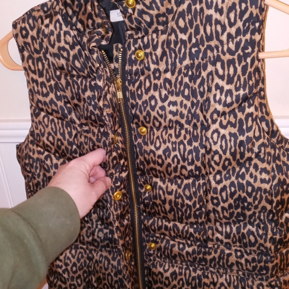 Animal print puffer vest - Picture 4 of 4